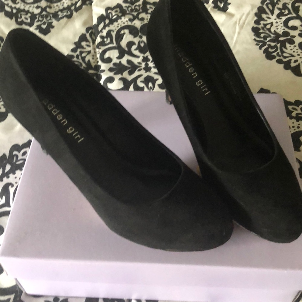 Madden girl size 7 black heels